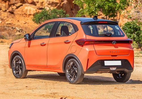 Tata Tiago exterior image 4