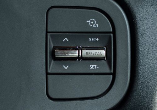 Tata Tiago interior image 9